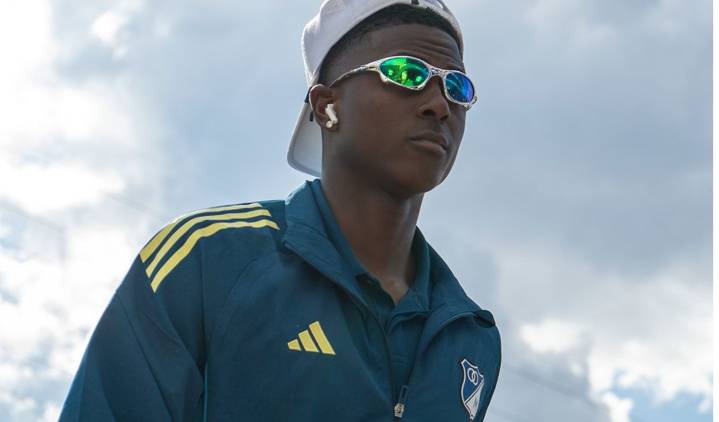 Neiser confesó sanción y explicó por qué salió con camiseta de América