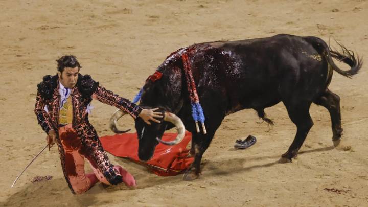 Morante de la Puebla recibe el alta hospitalaria tras la cornada que sufrió en Pontevedra