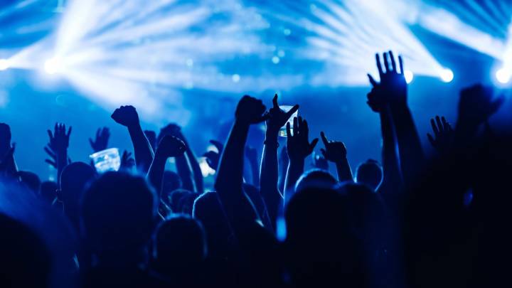 American rock band cancels remaining tour dates as frontman makes admission about 'hardest decision'