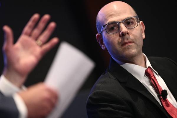 Trump taps economist Stephen Miran for Fed vacancy