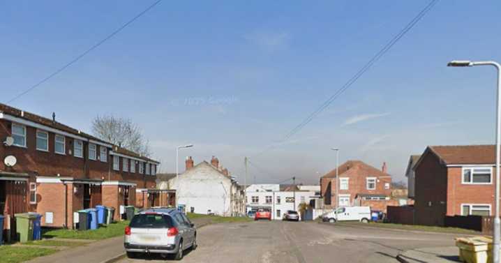 Murder investigation launched as man found dead after Mansfield Woodhouse street disturbance