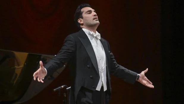 Brillante recital de Jonathan Tetelman