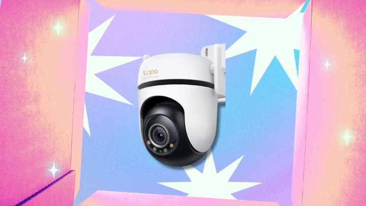 This No-Subscription Security Cam Is at Its Lowest Price Right Now