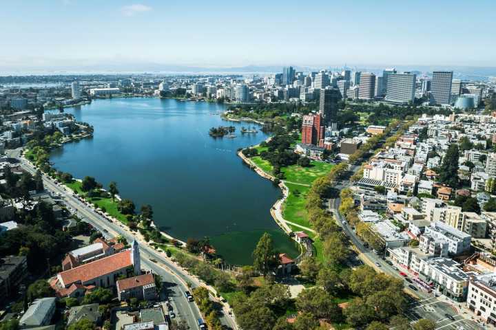 New Oakland permitting reforms are aimed at helping small businesses