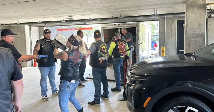 Red Knights Motorcycle Club delivers thousands of dollars in supplies to Ronald McDonald House