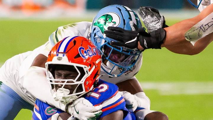 How Florida football RB translates strength onto the field