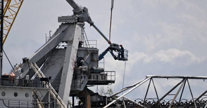 Photos and video: Recycling the Cuyahoga