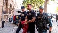 Luca Milojevic, hermano de Stefan, sale de la cárcel tras ser detenido en la operación de blanqueo al pagar la fianza de 10.000 euros