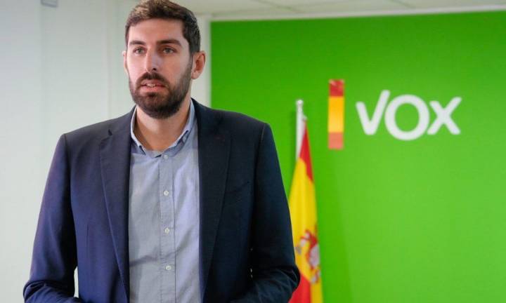 Antelo (Vox) critica el silencio de los obispos ante “ataques yihadistas a cristianos” y políticas de género