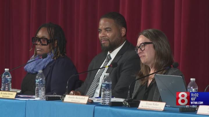 New Hartford superintendent addresses school board for the 1st time