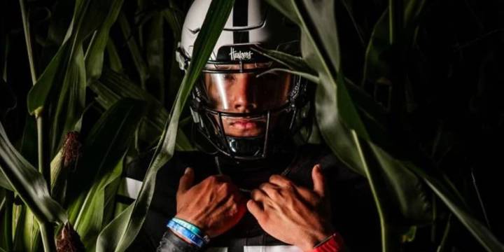 Back in Black: Nebraska Football announces black alternate jerseys for USC game