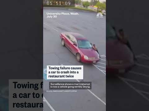Towing failure sends car crashing into restaurant twice