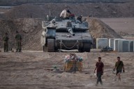 News Wrap: At least 25 people seeking help killed at Gaza aid sites