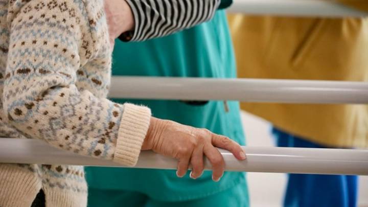 La muerte un joven de 34 años con parálisis cerebral destapa una red ilegal de cuidados en Elche