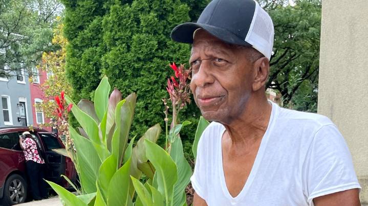 'Nowhere else to go': Baltimore seniors stuck in failing Penn North Plaza