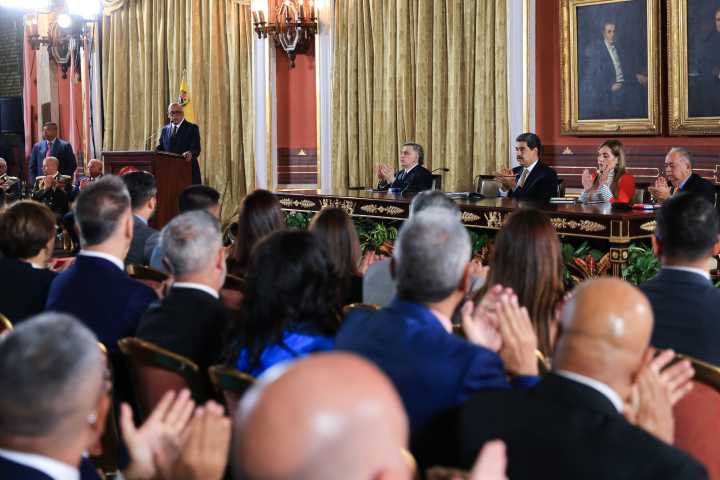 Presidente Maduro participa en acto solemne de la AN en defensa de la soberanía y la paz de Venezuela