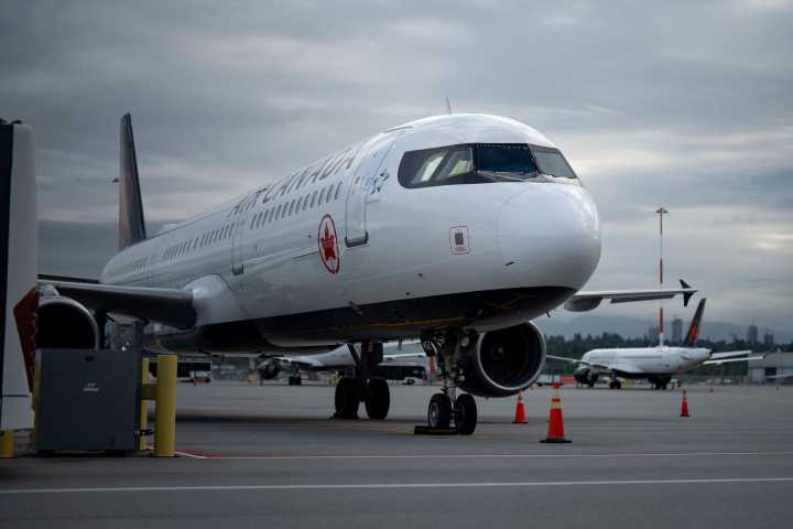 Air Canada flights grounded as flight attendants union defies return