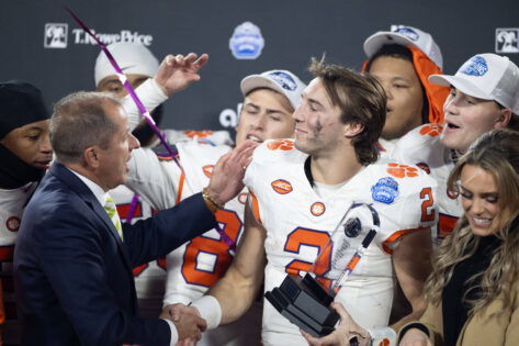 Clemson Forced to Break Tradition as 5-Figure Fine Changes 83-Year College Football Norm Clemson gets a major shake-up as new ACC rules and hefty fines force changes to an 83-year college football tra