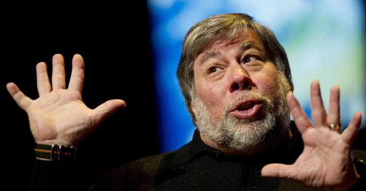 CBS Uncovers Bitcoin Scams Exploiting Deepfakes Of Steve Wozniak - But Accidentally Features Disney Animatronic, Exposing The Rising Menace Of Digital Identity Fraud