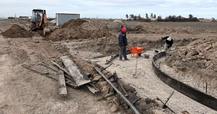 Sólo una oferta recibió Unter para obras de infraestructura en los loteos de Viedma y Roca