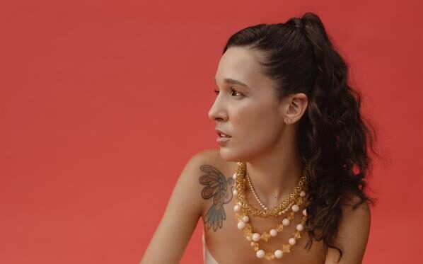 La cantante puertorriqueña iLe anuncia lanzamiento de su nuevo álbum 'Como las canto yo'