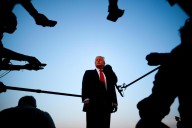 Corte anula fallo de desacato contra gobierno de Trump por deportaciones a prisión de El Salvador