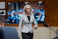 Despiden a la directora de los CDC en EEUU pocas semanas después de haber asumido el cargo