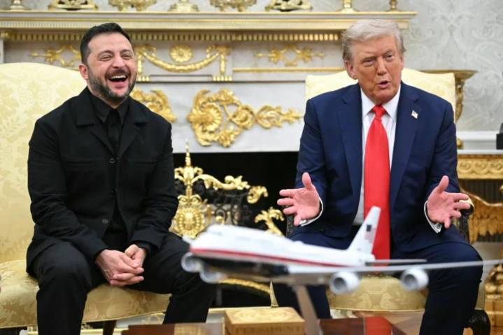 Trump, Zelensky talk Ukraine security, avoiding repeat of February Oval Office blowup