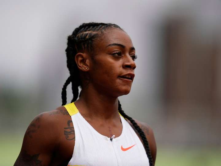 Sprinter Richardson apologizes while addressing domestic violence arrest