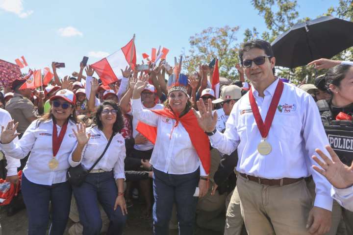 Dina Boluarte: “No cederemos ni un centímetro de nuestro territorio”