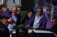 Milei es atacado en bastión peronista de Buenos Aires en medio de escándalo por corrupción (Video)