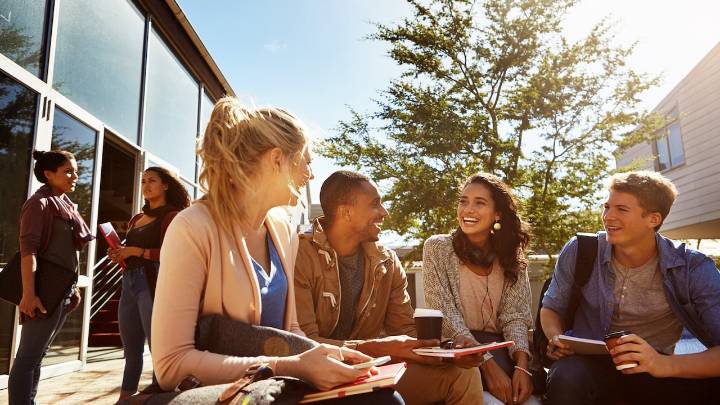 Hay cupos de trabajo de medio tiempo ideales para estudiantes