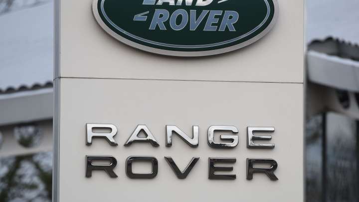 Range Rover, Lincoln among over 300,000 vehicles recalled