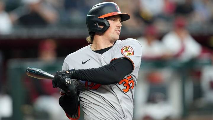 Orioles' Rutschman returns to IL with another oblique strain