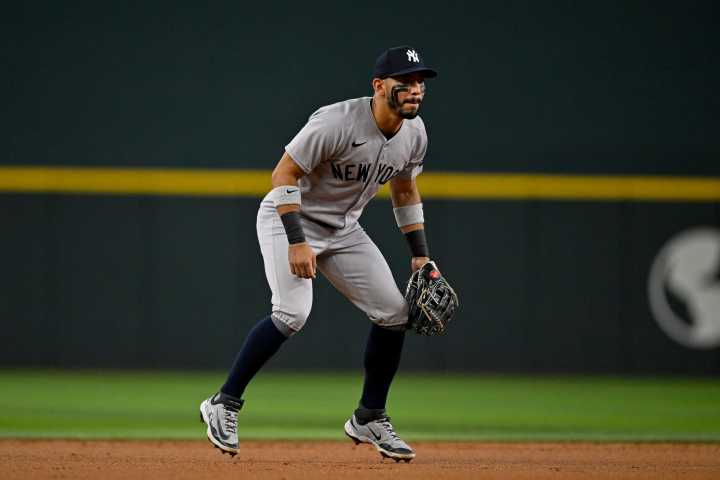 Yankees reveal Saturday's lineup with veteran slugger in right field and elite utilityman at second; star infielder takes day off