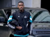 Liverpool target Isak controls his Newcastle future: Howe
