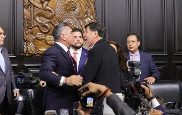 Golpea 'Alito' a Noroña por 'no cumplir acuerdo'