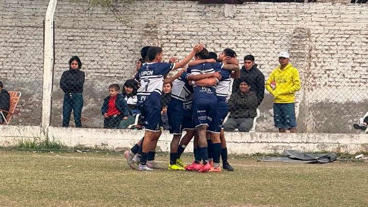 Estudiantes festejó en La Banda ante Villa Unión y lo bajó de la pelea