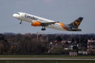 Un avión realiza un aterrizaje de emergencia en Italia tras incendiarse un motor tras el despegue