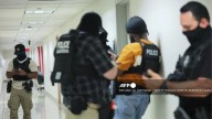 Juez en Nueva York ordena trato digno a detenidos del ICE