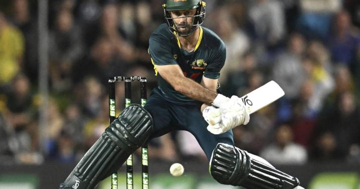 Maxwell powers Australia to T20 series-clinching win over South Africa