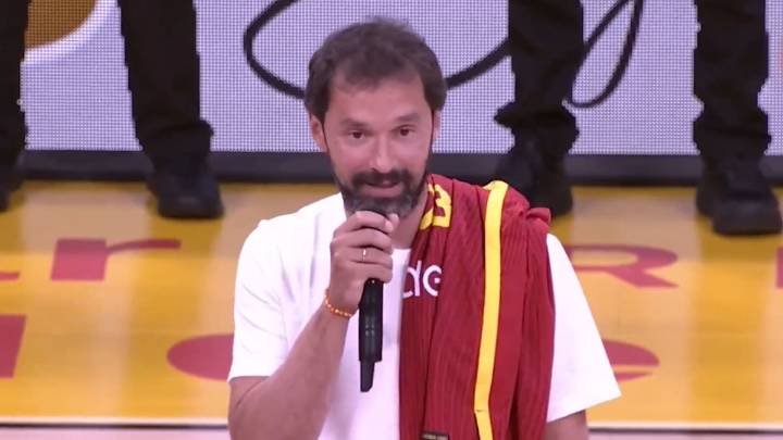 El sentido homenaje de 'La Familia' a Sergio Llull: "Me dan ganas de ponerme las zapatillas y volver a jugar"