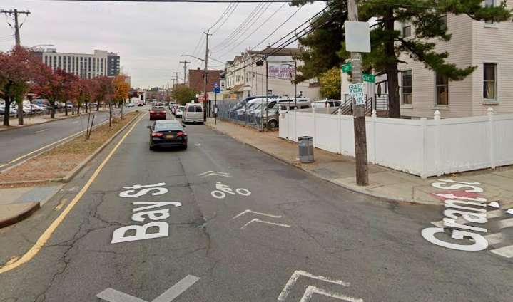 Person suffers ‘major’ burns on Staten Island, rushed to hospital
