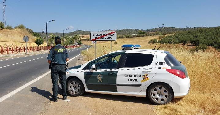 Detenido un joven de 19 años en Villafranca de Córdoba por tráfico de éxtasis