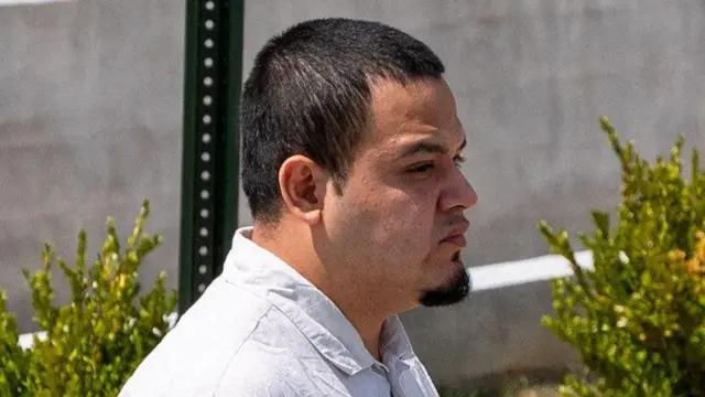 A salvadoreño deportado de EEUU por error podrían enviarlo a Uganda