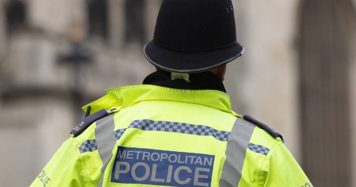3 people fight for lives after 'arson' on East London restaurant