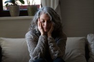 Adultos mayores, víctimas de fraudes en redes