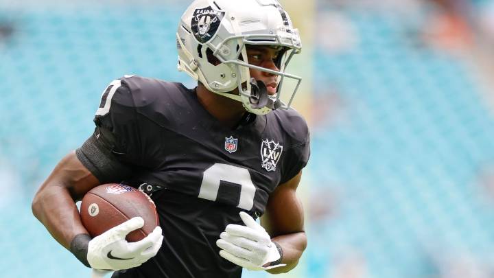 Eagles acquire CB Jakorian Bennett in trade with Raiders
