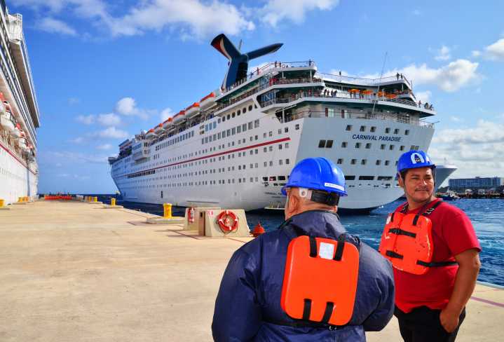 Carnival Cruise Line Remains Silent After Employees Get Banned By The U.S. Government For 10 Years