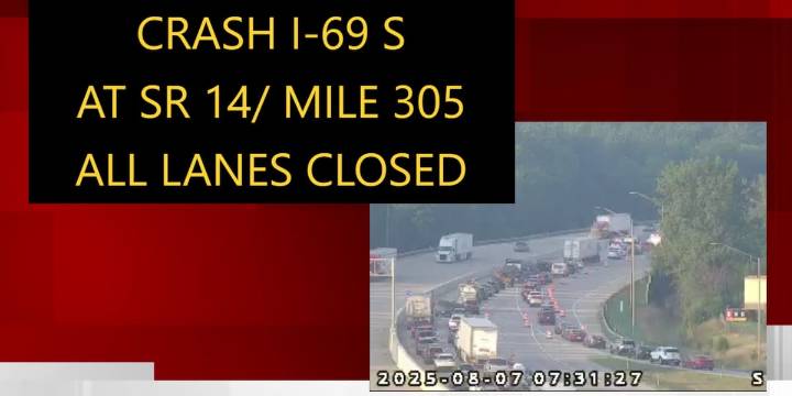 All lanes of southbound I-69 closed following crash in southwest Fort Wayne